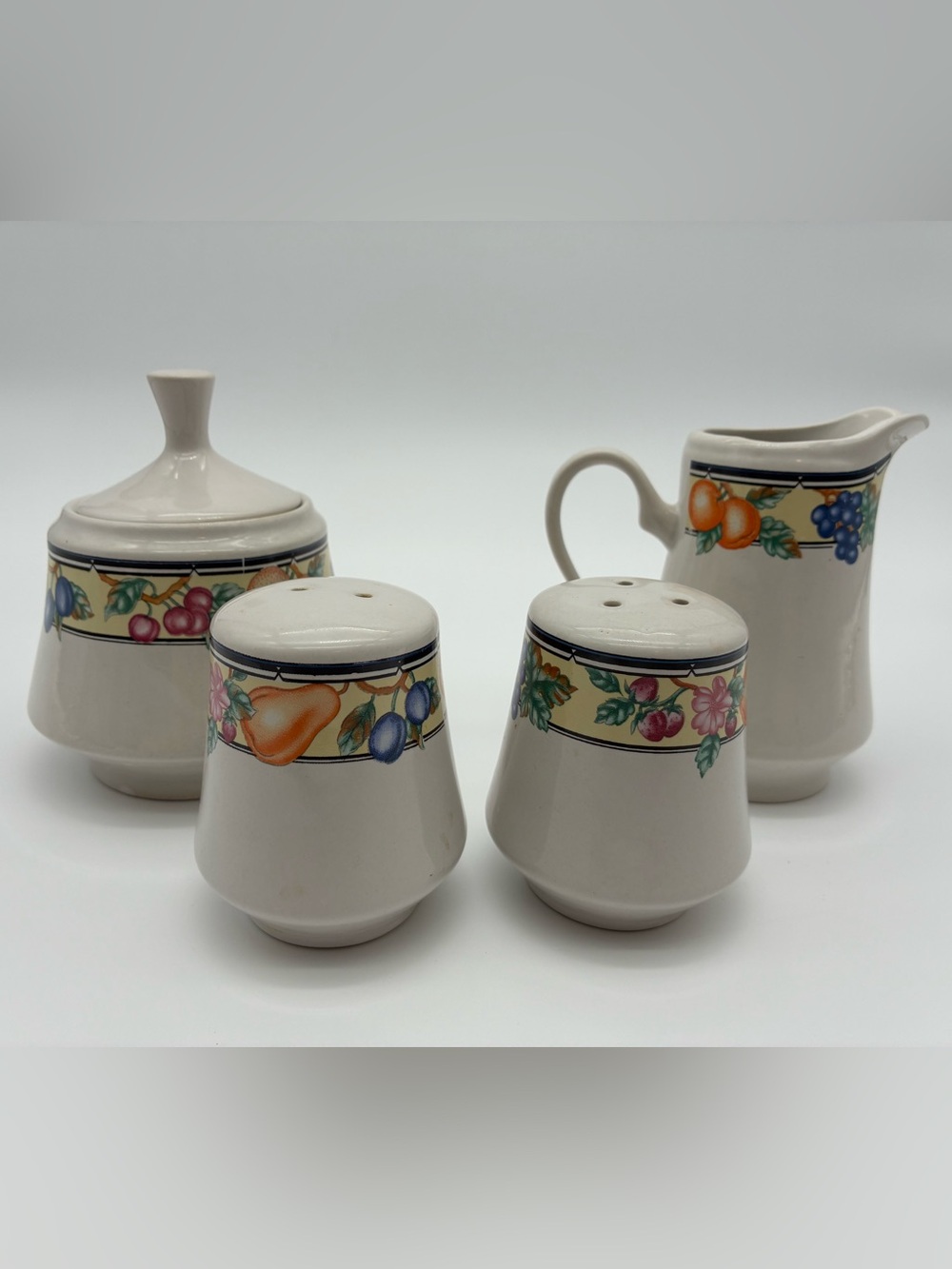 Oneida Orchard Stoneware Fruit Sugar Bowl Creamer Salt Pepper Set Vintage